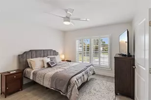 1761 65th Ave N, Saint Petersburg, FL 33702 - Photo 15