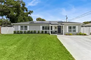 1761 65th Ave N, Saint Petersburg, FL 33702 - Photo 1