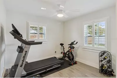 1761 65th Avenue N, Saint Petersburg, FL 33702 - Photo 21