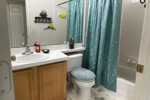 14958 Lake Azure Dr, Orlando, FL 32824 - Photo 17