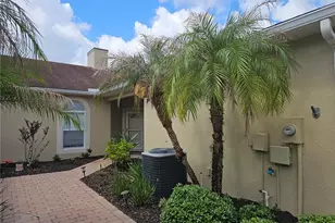 1590 Vienna Square Dr, Winter Haven, FL 33884 - Photo 3