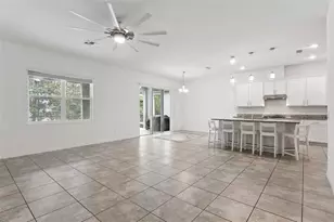 2265 Emerald Springs Dr, Apopka, FL 32712 - Photo 5