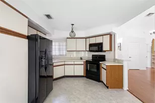 1530 Larks Nest Ct, Orlando, FL 32824 - Photo 13