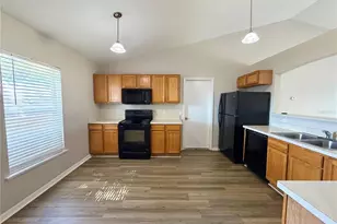 3642 Queens Cove Blvd, Winter Haven, FL 33880 - Photo 7
