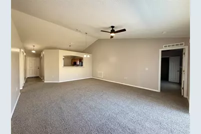 3642 Queens Cove Boulevard, Winter Haven, FL 33880 - Photo 5