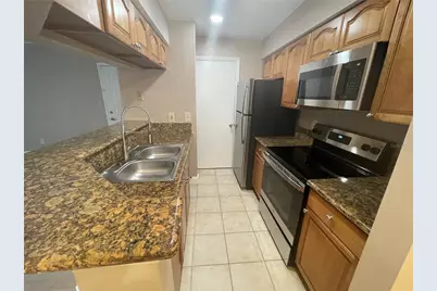 236 Afton Square #106, Altamonte Springs, FL 32714 - Photo 3
