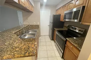 236 Afton Square, Altamonte Springs, FL 32714 - Photo 3