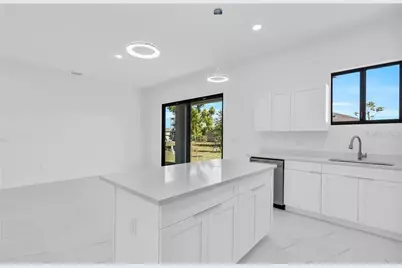 1021 Chiquita Boulevard N, Cape Coral, FL 33993 - Photo 13