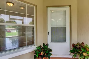 806 Illinois Ave, Saint Cloud, FL 34771 - Photo 3