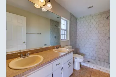 806 Illinois Avenue, Saint Cloud, FL 34771 - Photo 23