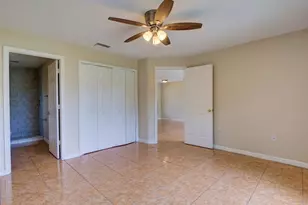 806 Illinois Ave, Saint Cloud, FL 34771 - Photo 17
