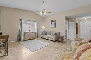 12102 Walden Woods Dr, Orlando, FL 32826 - Photo 5