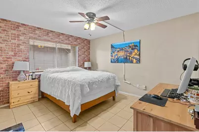 12102 Walden Woods Drive, Orlando, FL 32826 - Photo 11
