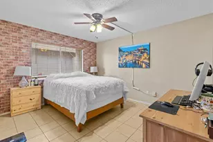 12102 Walden Woods Dr, Orlando, FL 32826 - Photo 11