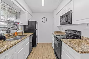12102 Walden Woods Dr, Orlando, FL 32826 - Photo 7