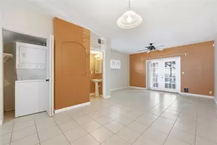 6998 Woodlake Dr, Orlando, FL 32810 - Photo 9