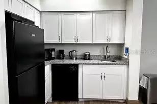 8303 Palm Pkwy, Orlando, FL 32836 - Photo 7