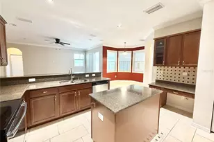 1868 Lorenzo Ln, Oviedo, FL 32765 - Photo 11