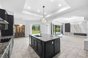 18043 Palmdale Rd, Weeki Wachee, FL 34614 - Photo 9