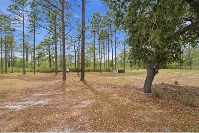 18043 Palmdale Road, Weeki Wachee, FL 34614 - Photo 37