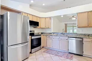 405 Secluded Oaks Trail, Deland, FL 32724 - Photo 11