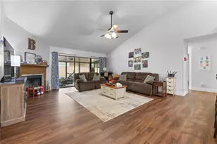 1062 McKinnon Ave, Oviedo, FL 32765 - Photo 9