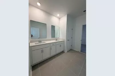 7436 Capstone Drive, Groveland, FL 34736 - Photo 29