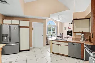 184 Coral Reef Cir, Kissimmee, FL 34743 - Photo 11