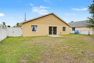 184 Coral Reef Cir, Kissimmee, FL 34743 - Photo 27
