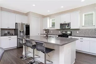15602 Sunquat Dr, Winter Garden, FL 34787 - Photo 3