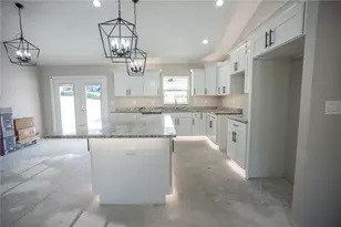 6595 SW 179th Ct Rd, Dunnellon, FL 34432 - Photo 11