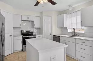 1614 Herring Ln, Clermont, FL 34714 - Photo 3