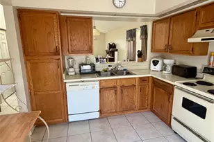 117 Meadow Blvd, Sanford, FL 32771 - Photo 7