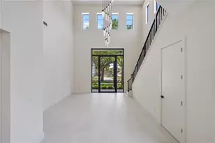 737 N Summerlin Ave, Orlando, FL 32803 - Photo 9