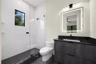 737 N Summerlin Ave, Orlando, FL 32803 - Photo 39