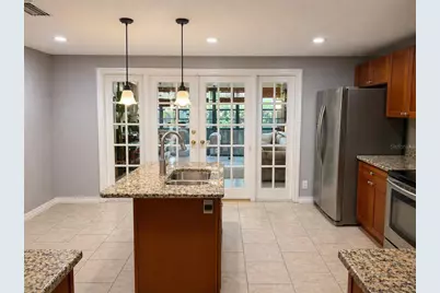 8618 Grandview Drive, Tampa, FL 33617 - Photo 9