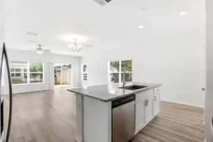 2274 Carrabelle Wy, Sanford, FL 32771 - Photo 9