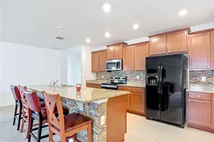 417 Blue Lake Cir, Kissimmee, FL 34758 - Photo 11