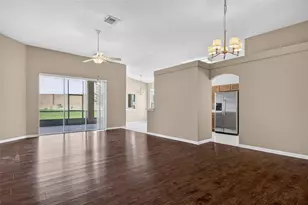 7246 Mardell Ct, Orlando, FL 32835 - Photo 9