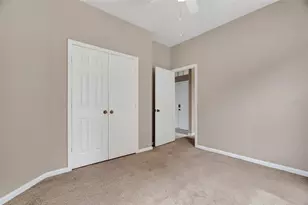 7246 Mardell Ct, Orlando, FL 32835 - Photo 7