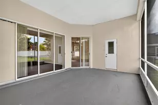 7246 Mardell Ct, Orlando, FL 32835 - Photo 21