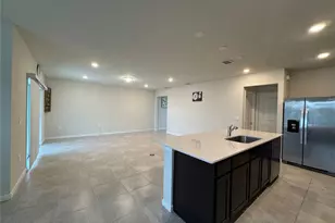 2102 Charming Ave, Davenport, FL 33896 - Photo 29