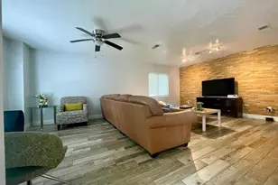 1044 Nin St, Orlando, FL 32835 - Photo 7