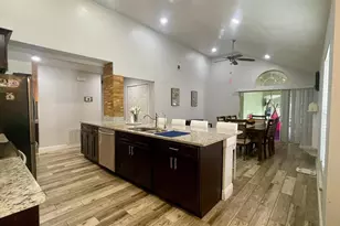 1044 Nin St, Orlando, FL 32835 - Photo 13