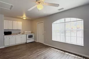 621 Washington Palm Loop, Davenport, FL 33897 - Photo 5