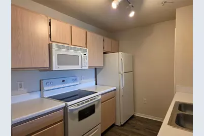 5447 Vineland Road #1210, Orlando, FL 32811 - Photo 15