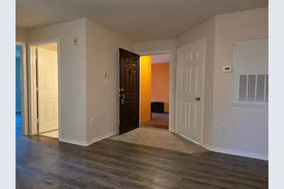 5447 Vineland Road #1210, Orlando, FL 32811 - Photo 5