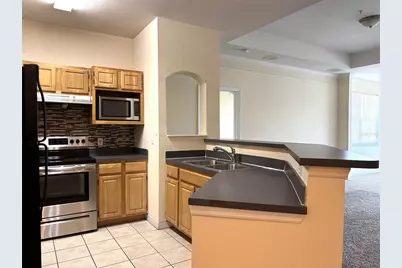 6663 Queens Borough Avenue #303, Orlando, FL 32835 - Photo 3