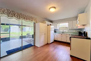 7514 Riverside Pl, Orlando, FL 32810 - Photo 5