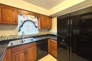 4895 E Wind St, Orlando, FL 32812 - Photo 9